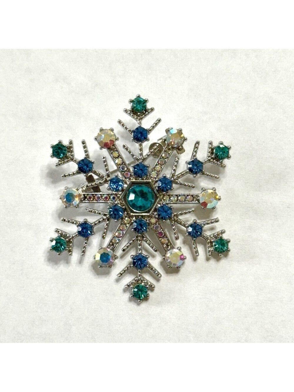 Snowflake Brooch Silver Tone Blue and Clear Crystals New - Picture 8 of 9